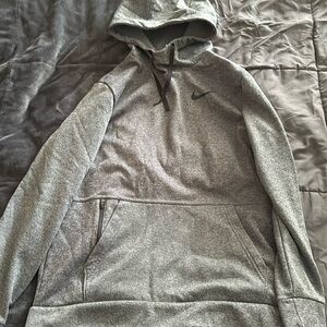 Nike Therma-Fit Hoodie